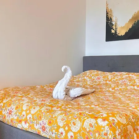 Le Faubourg - Parking Gratuit