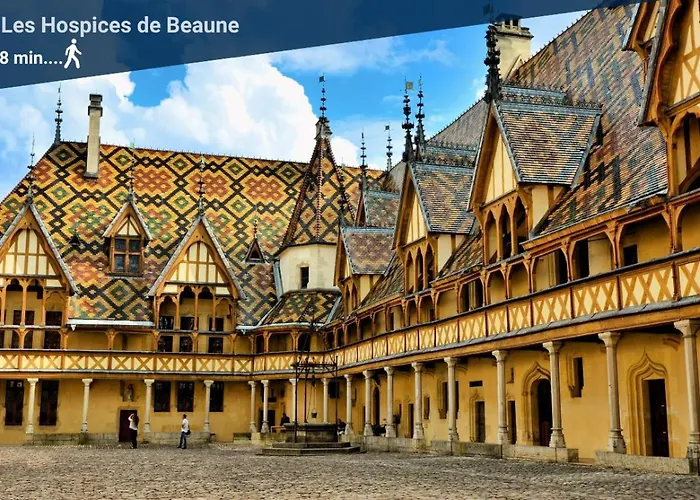 Le Faubourg - Parking Gratuit *