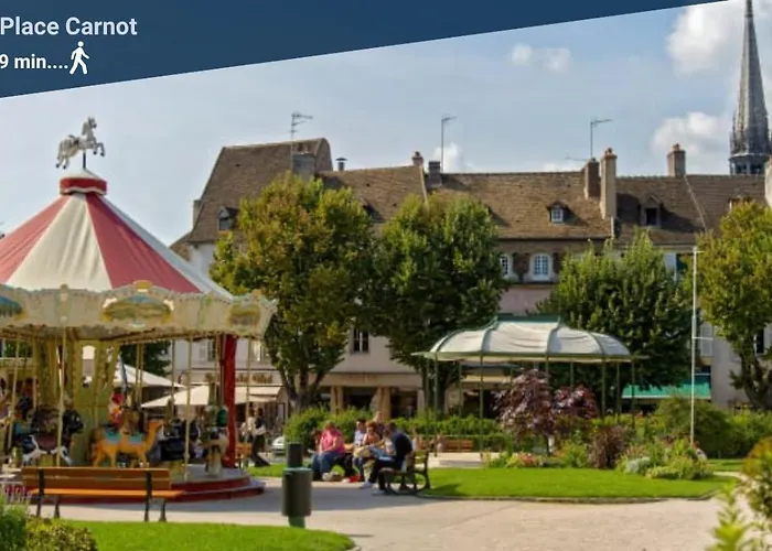 Le Faubourg - Parking Gratuit Beaune (Cote d'Or)