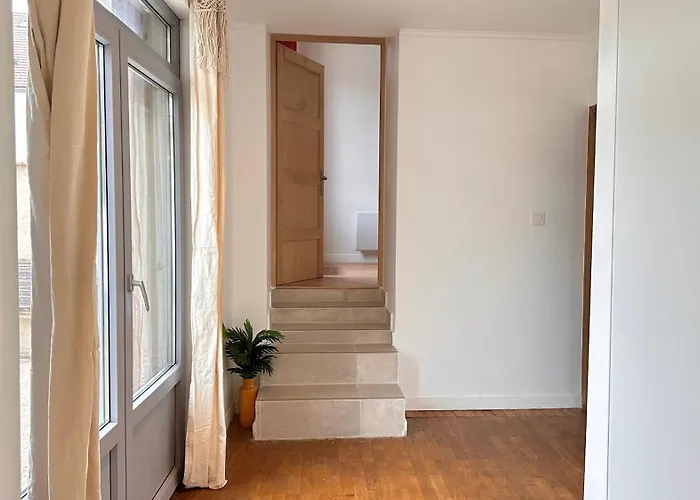 Le Faubourg - Parking Gratuit * Beaune (Cote d'Or)